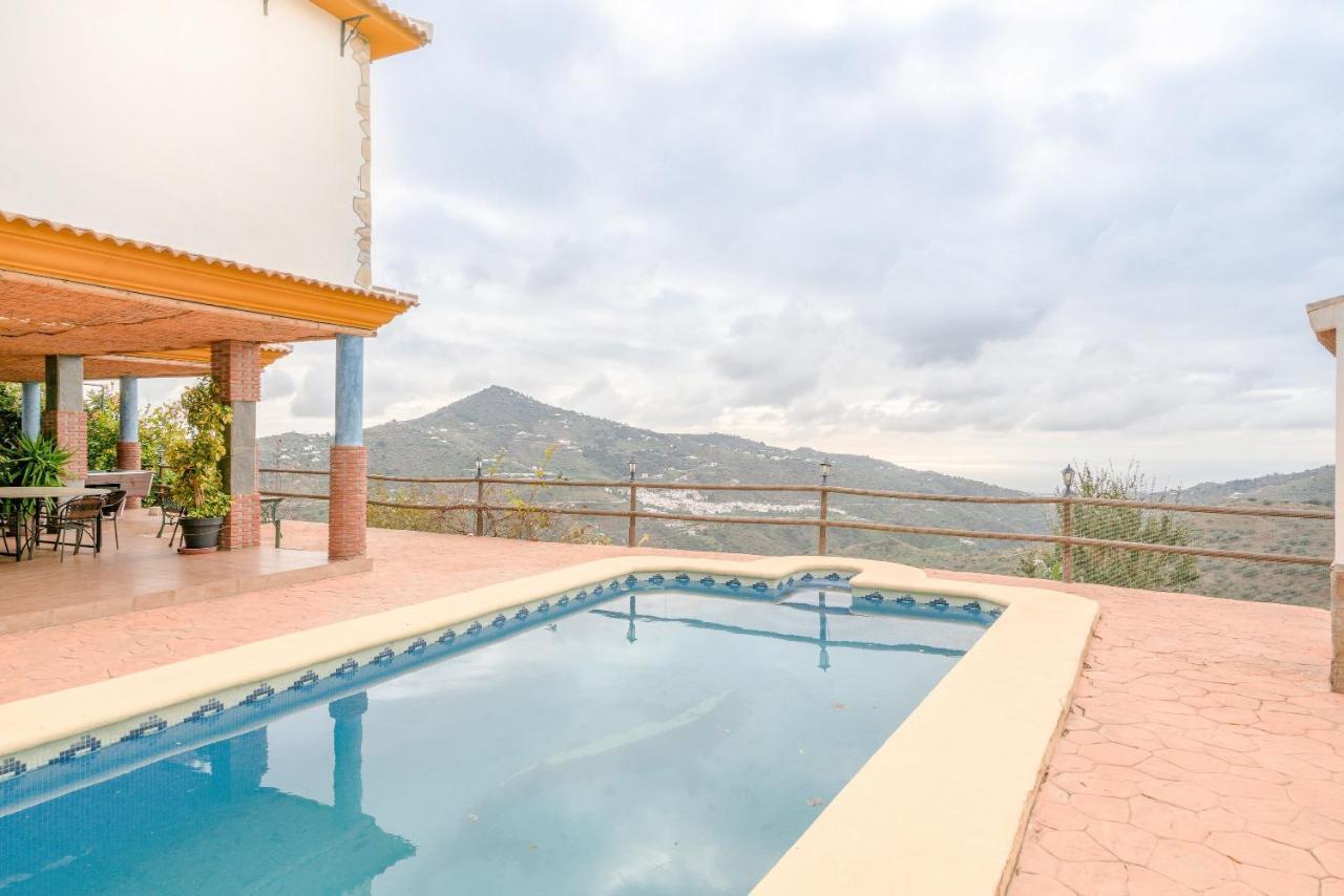 Вилла Cortijo La Encina Саялонга Экстерьер фото